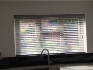 wood venetian blinds106
